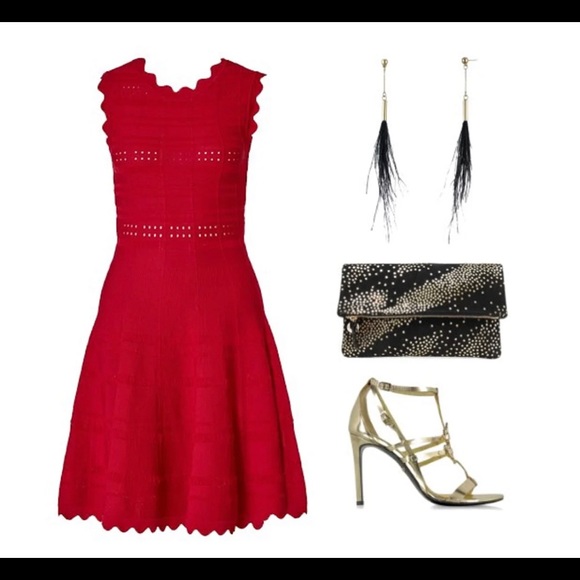 Yigal Azrouël
Crewneck Circle Skirt Knit Dress - Picture 5 of 9